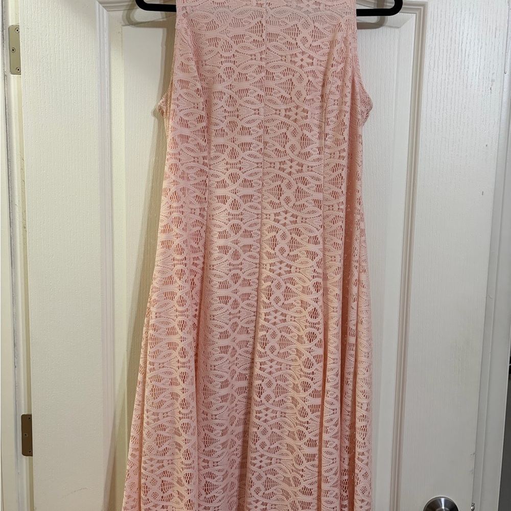 Elegant Pink Lace Midi Dress